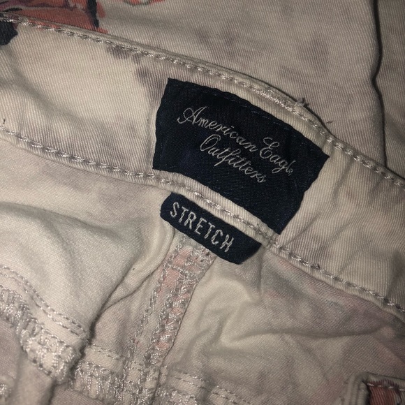 Floral American Eagle Jegging Jeans - Picture 2 of 3